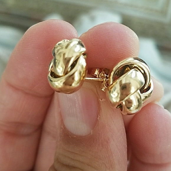 14k Yellow Gold plated 10mm Knot Earrings - Picture 2 of 8